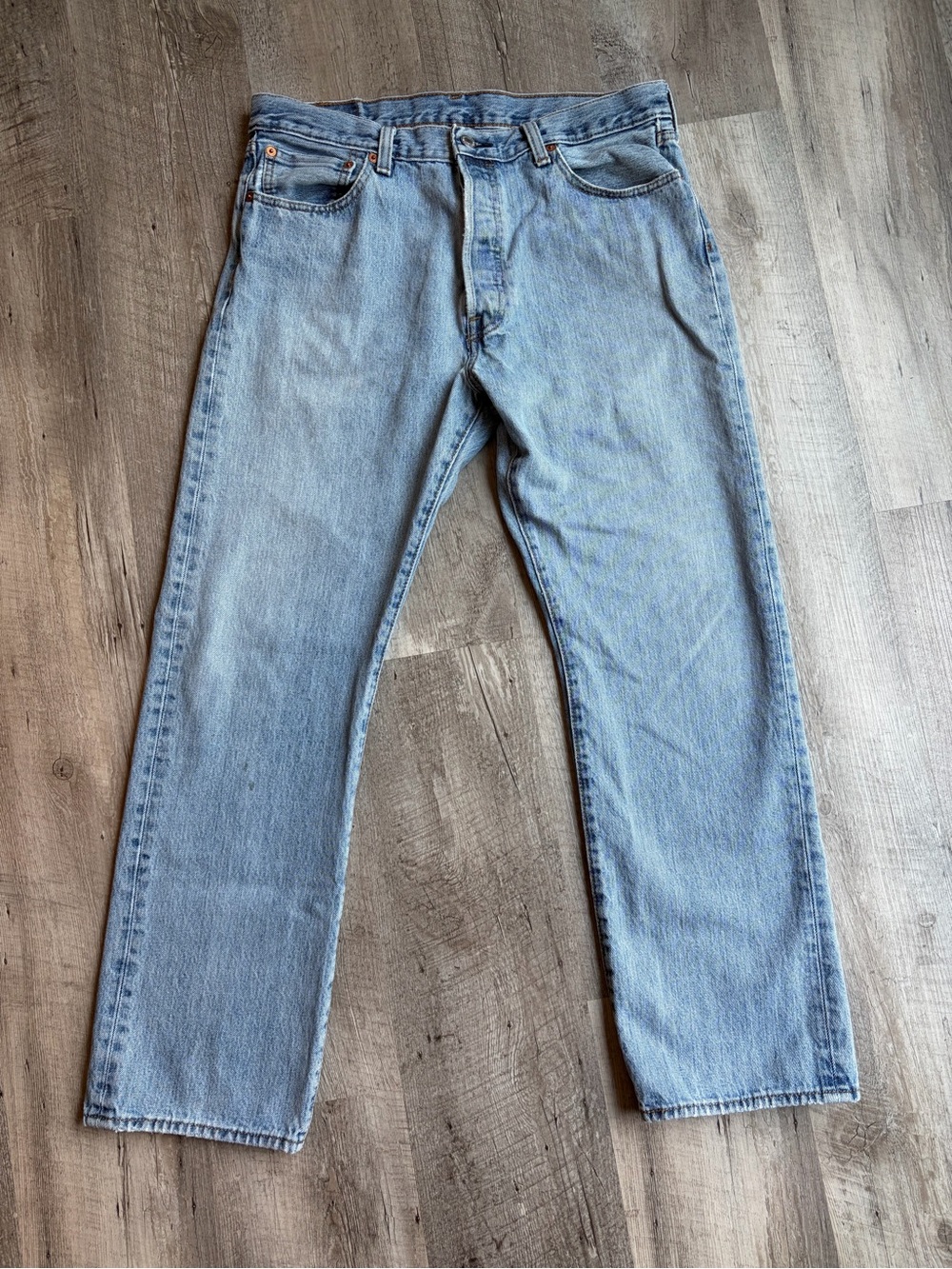 Levi’s 501 - 1993 Classic High-Rise Straight Leg Jeans - Light Blue-  vintage - Picture 4 of 16